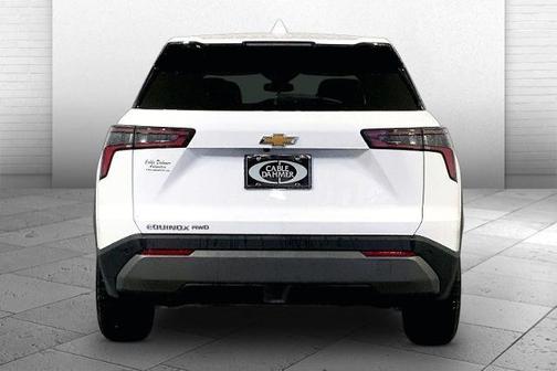 Summit White 2026 Chevrolet Equinox LT