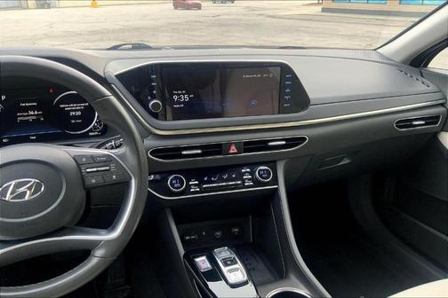 2023 Hyundai SONATA SEL