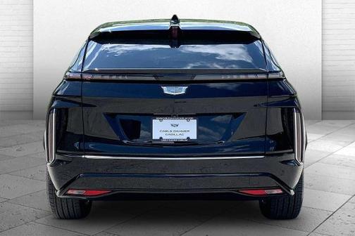 Stellar Black Metallic 2024 Cadillac LYRIQ Luxury