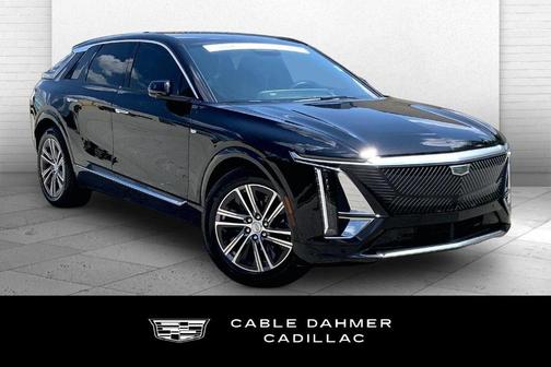 Stellar Black Metallic 2024 Cadillac LYRIQ Luxury