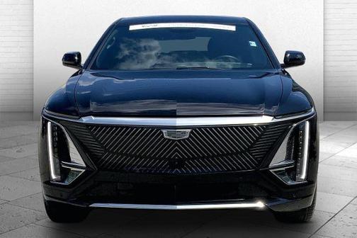 Stellar Black Metallic 2024 Cadillac LYRIQ Luxury