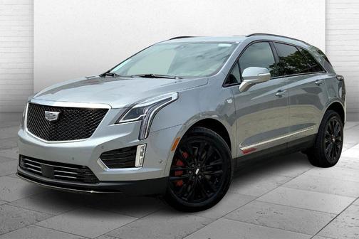 2025 Cadillac XT5 Sport