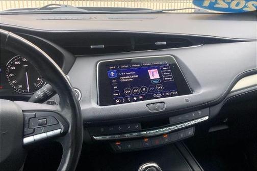 2021 Cadillac XT4 Premium Luxury