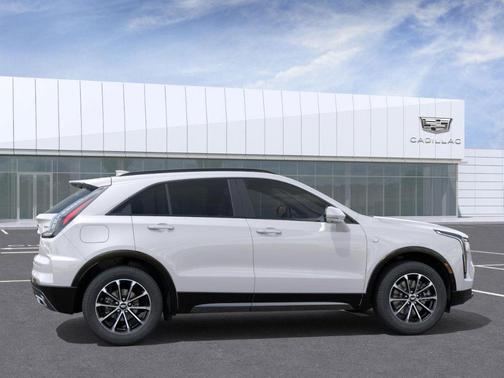 2025 Cadillac XT4 Sport