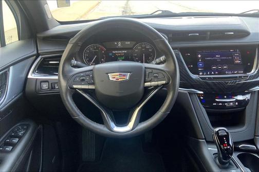 2025 Cadillac XT6 Premium Luxury AWD