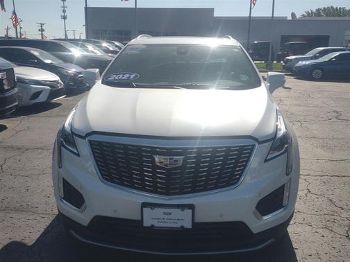 Crystal White Tri-Coat 2021 Cadillac XT5 Premium Luxury