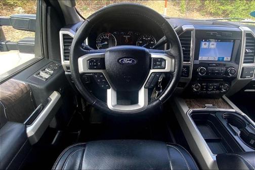 Magnetic Metallic 2018 Ford F-250 Lariat