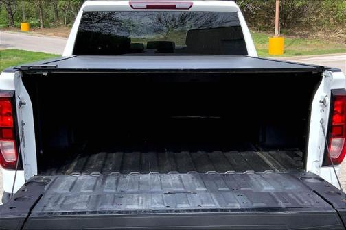 Summit White 2022 GMC Sierra 1500 Elevation