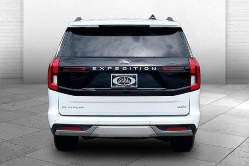 Oxford White 2025 Ford Expedition Max Platinum