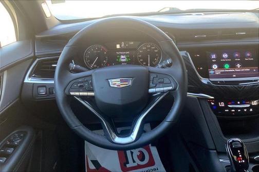 2025 Cadillac XT6 Premium Luxury FWD