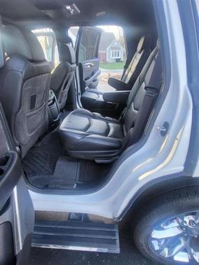 2020 Cadillac Escalade Platinum