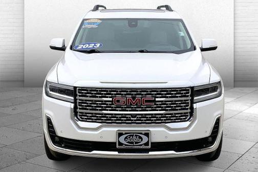 White Frost Tri-Coat 2023 GMC Acadia Denali