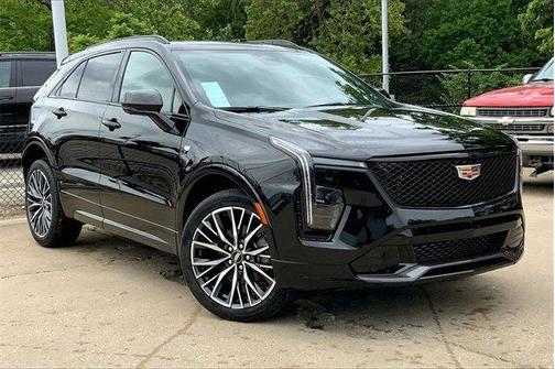 2025 Cadillac XT4 Sport