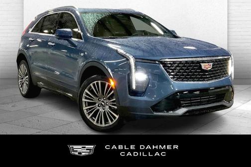 2025 Cadillac XT4 Premium Luxury