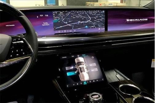2025 Cadillac Escalade Premium Luxury