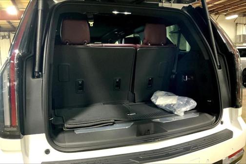 2025 Cadillac Escalade Premium Luxury