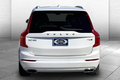 2021 Volvo XC90 T6 Momentum 7 Passenger