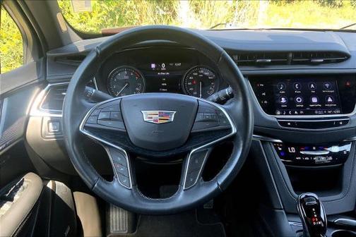 2024 Cadillac XT5 Premium Luxury