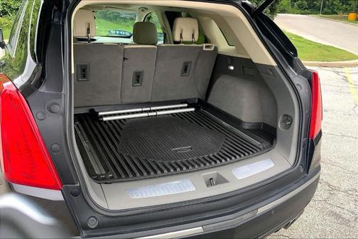 Dark Granite Metallic 2019 Cadillac XT5 Premium Luxury