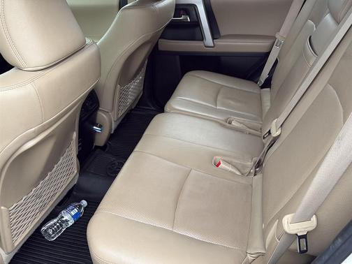 Blizzard Pearl 2019 Toyota 4Runner Limited
