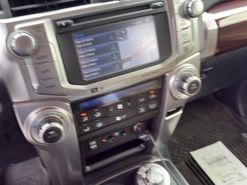 Blizzard Pearl 2019 Toyota 4Runner Limited