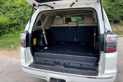 Blizzard Pearl 2019 Toyota 4Runner Limited