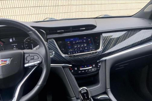 2024 Cadillac XT6 Premium Luxury AWD