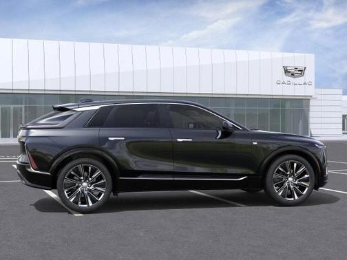 Stellar Black Metallic 2026 Cadillac LYRIQ Signature Luxury