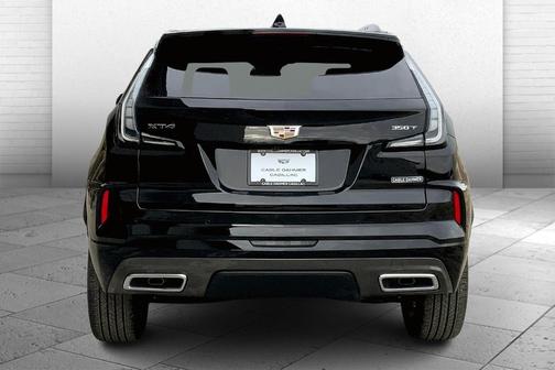 2025 Cadillac XT4 Sport