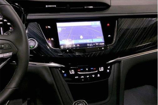2025 Cadillac XT6 Premium Luxury FWD