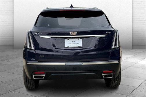 2025 Cadillac XT5 Sport