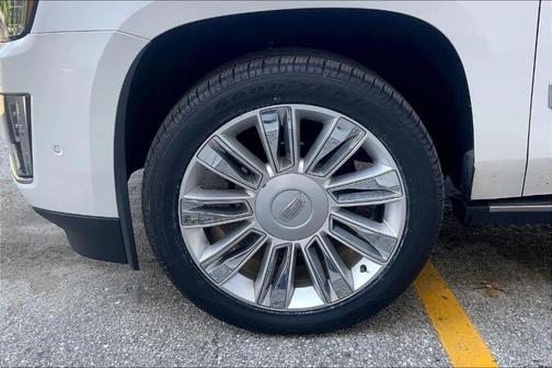 2020 Cadillac Escalade Platinum