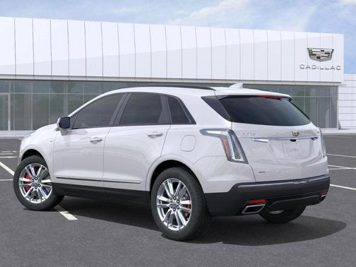 2025 Cadillac XT5 Sport