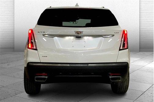 2025 Cadillac XT5 Sport