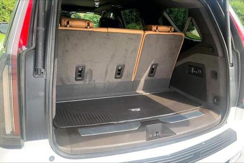 Crystal White Tri-Coat 2023 Cadillac Escalade Premium Luxury