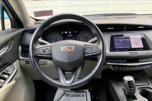 2019 Cadillac XT4 Premium Luxury