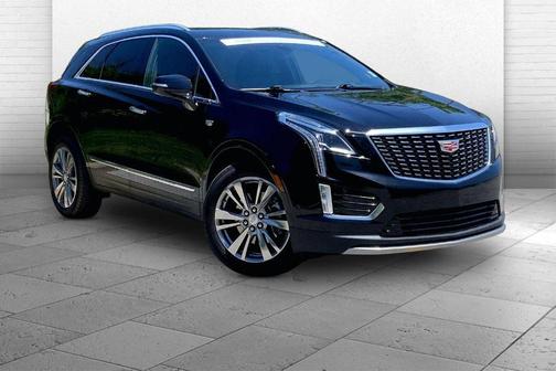 Stellar Black Metallic 2025 Cadillac XT5 Premium Luxury