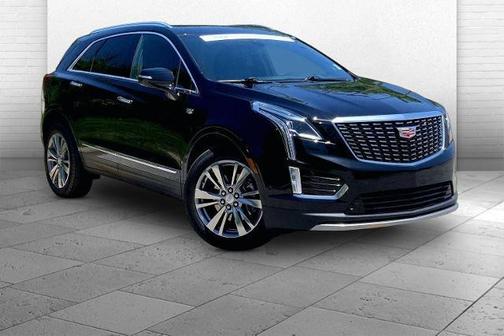 Stellar Black Metallic 2025 Cadillac XT5 Premium Luxury