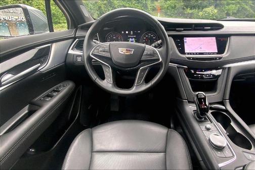 Silver Metallic 2025 Cadillac XT5 Premium Luxury