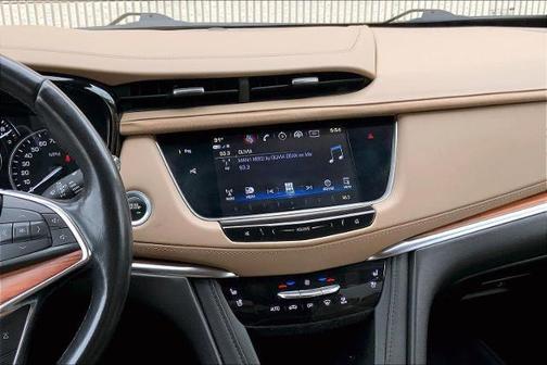 2019 Cadillac XT5 Platinum