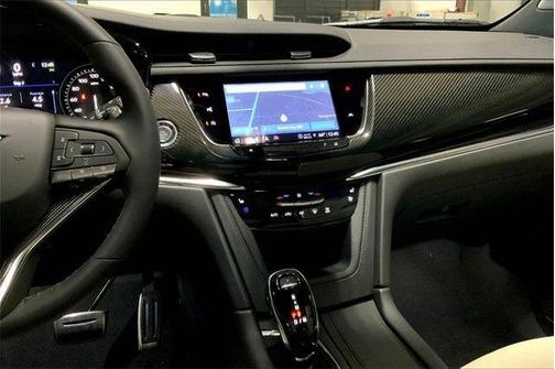2025 Cadillac XT6 Sport AWD