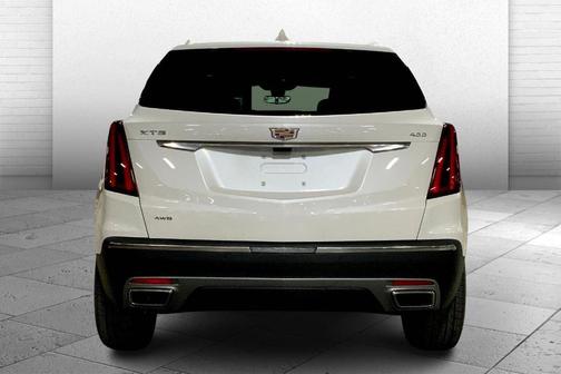 Crystal White Tri-Coat 2026 Cadillac XT5 Premium Luxury