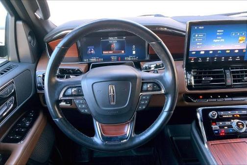 2022 Lincoln Navigator Reserve