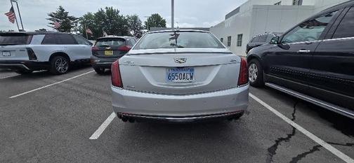 Radiant Silver Metallic 2018 Cadillac CT6 3.6L Premium Luxury
