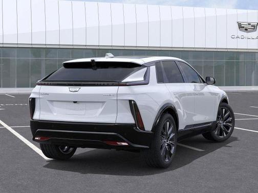 2026 Cadillac LYRIQ Signature Sport