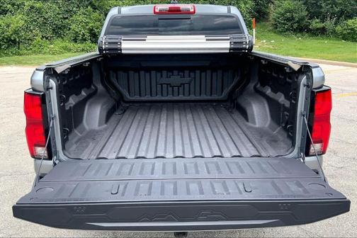 Sterling Gray Metallic 2023 Chevrolet Colorado Z71