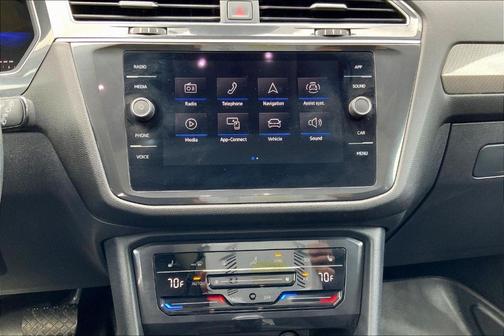 2023 Volkswagen Tiguan 2.0T SE