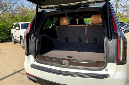 2023 Cadillac Escalade ESV Premium Luxury