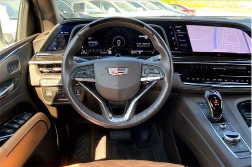 2023 Cadillac Escalade ESV Premium Luxury