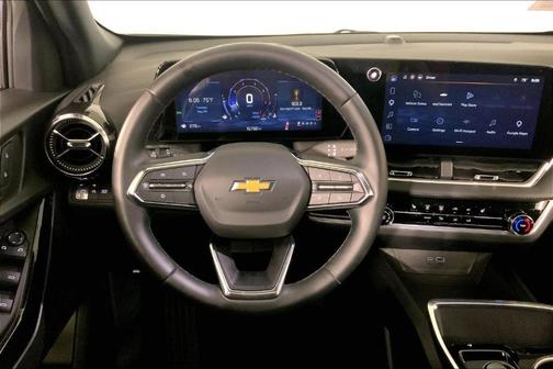 Summit White 2026 Chevrolet Equinox LT